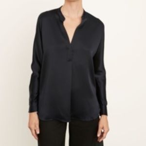 Vince Banded Collar Satin blouse Sz M Navy